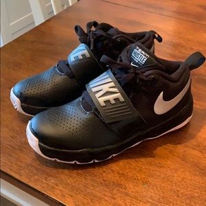 Boys Nike basketball sneakers